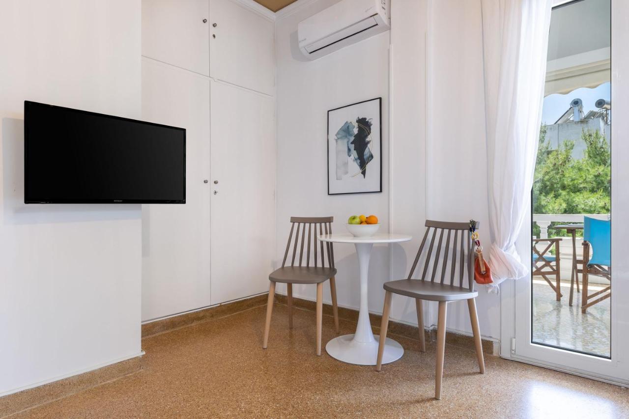 Breeze One Bedroom Apartment By Blupine Atena Exterior foto
